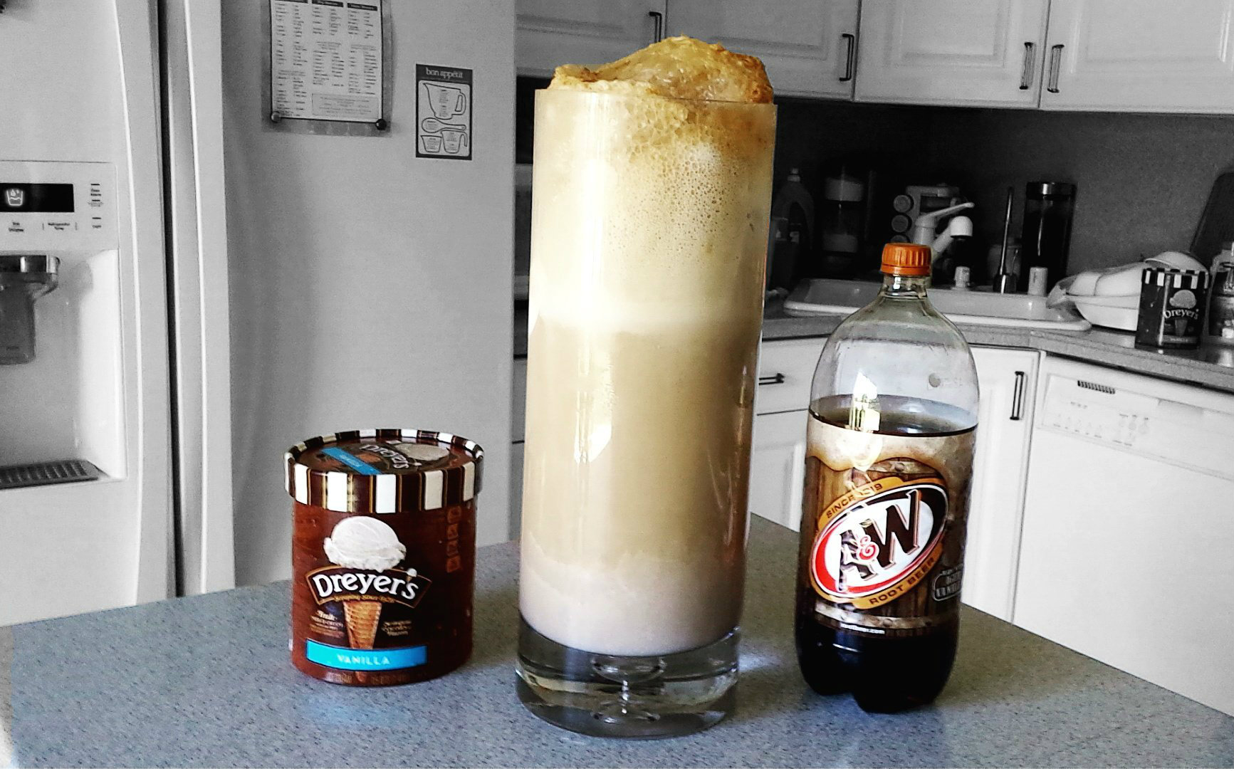 【matt stonie】史诗级的漂浮沙士(1.5加仑)