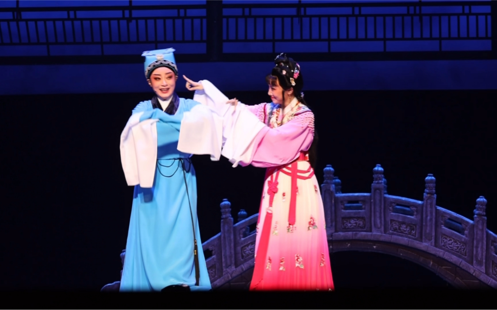 越剧追鱼 - 杨婷娜&忻雅琴