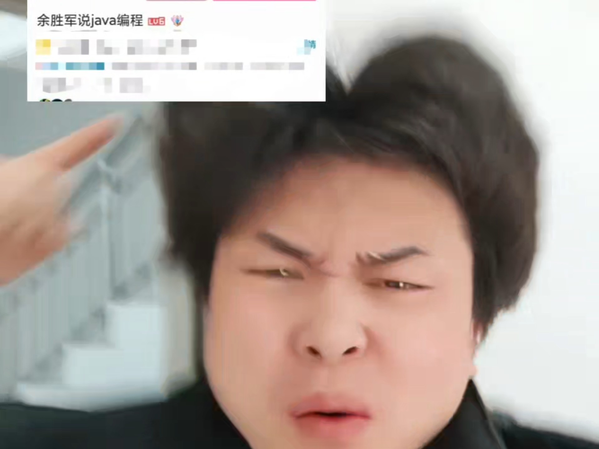我教你们学python不是把我的粉丝数量改成用科学计数法来展示啊。