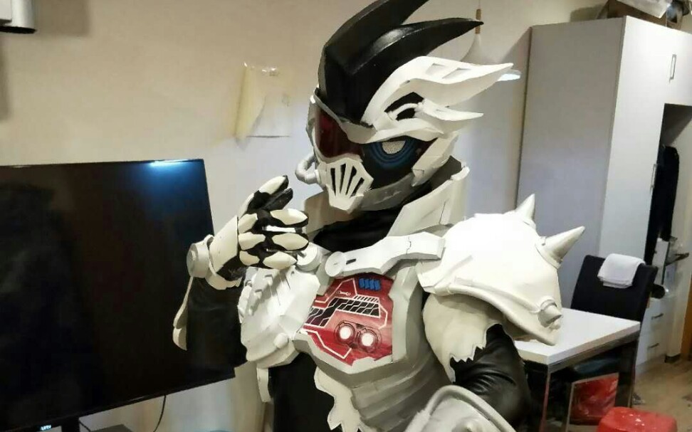 危险僵尸皮套试穿_哔哩哔哩_bilibili