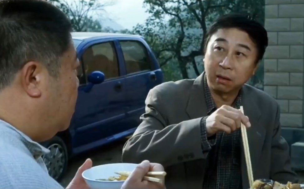 小时候春晚看小品知道冯巩的,后来才知道他演的电影也很奈斯