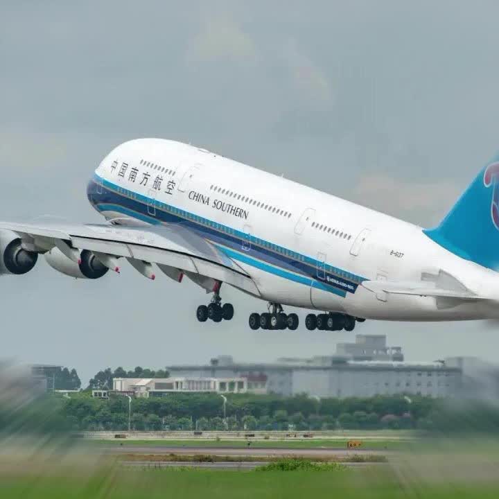 空中客车a380-1000图片