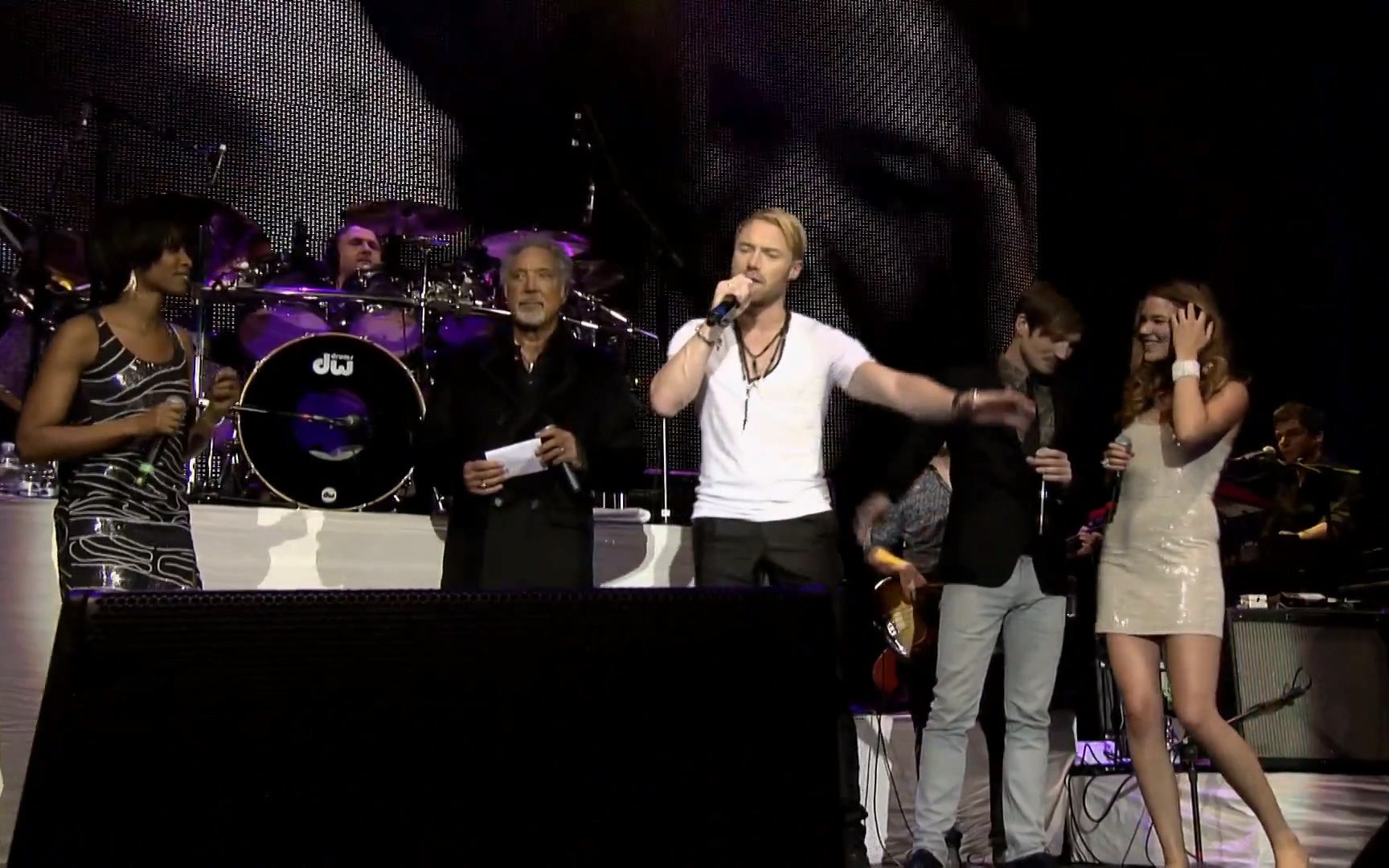 [图]Ronan Keating - Let It Be - A Night of Legendary Collaborations 2009