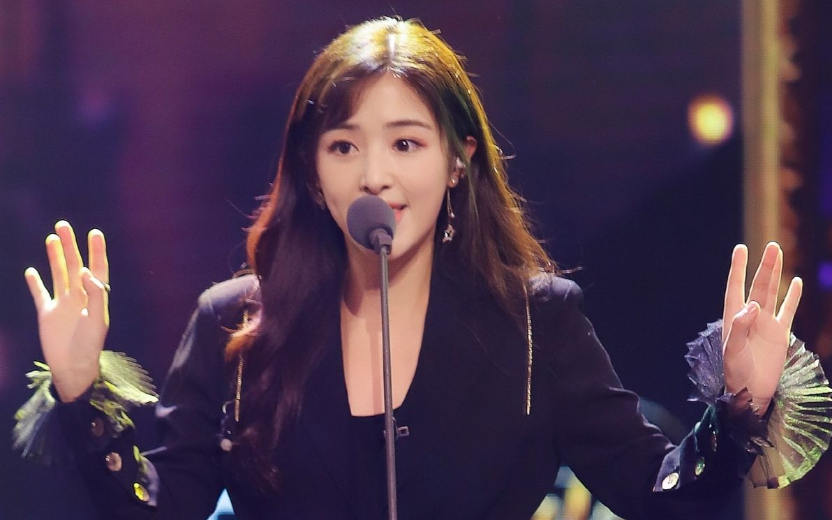 超女张含韵,为什么不温不火?