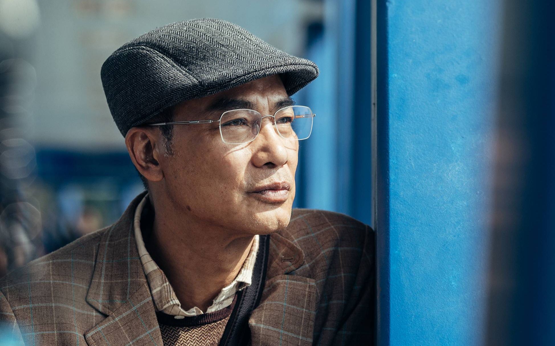 导演联合执导《七人乐队》"香港电影节"版预告:展现香港光辉岁月_哔哩