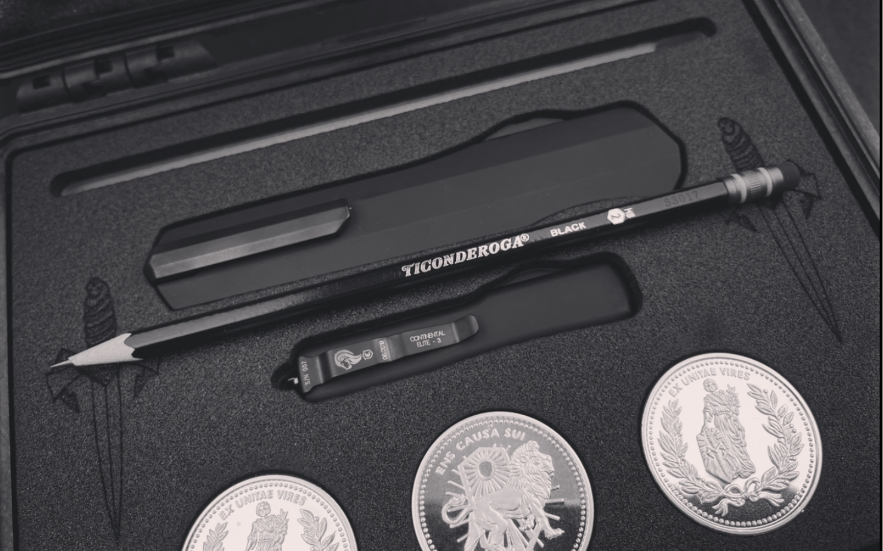 微技术&疾速追杀john wick合作版限量套装 镜面暗码 镜面utx-70 铅笔