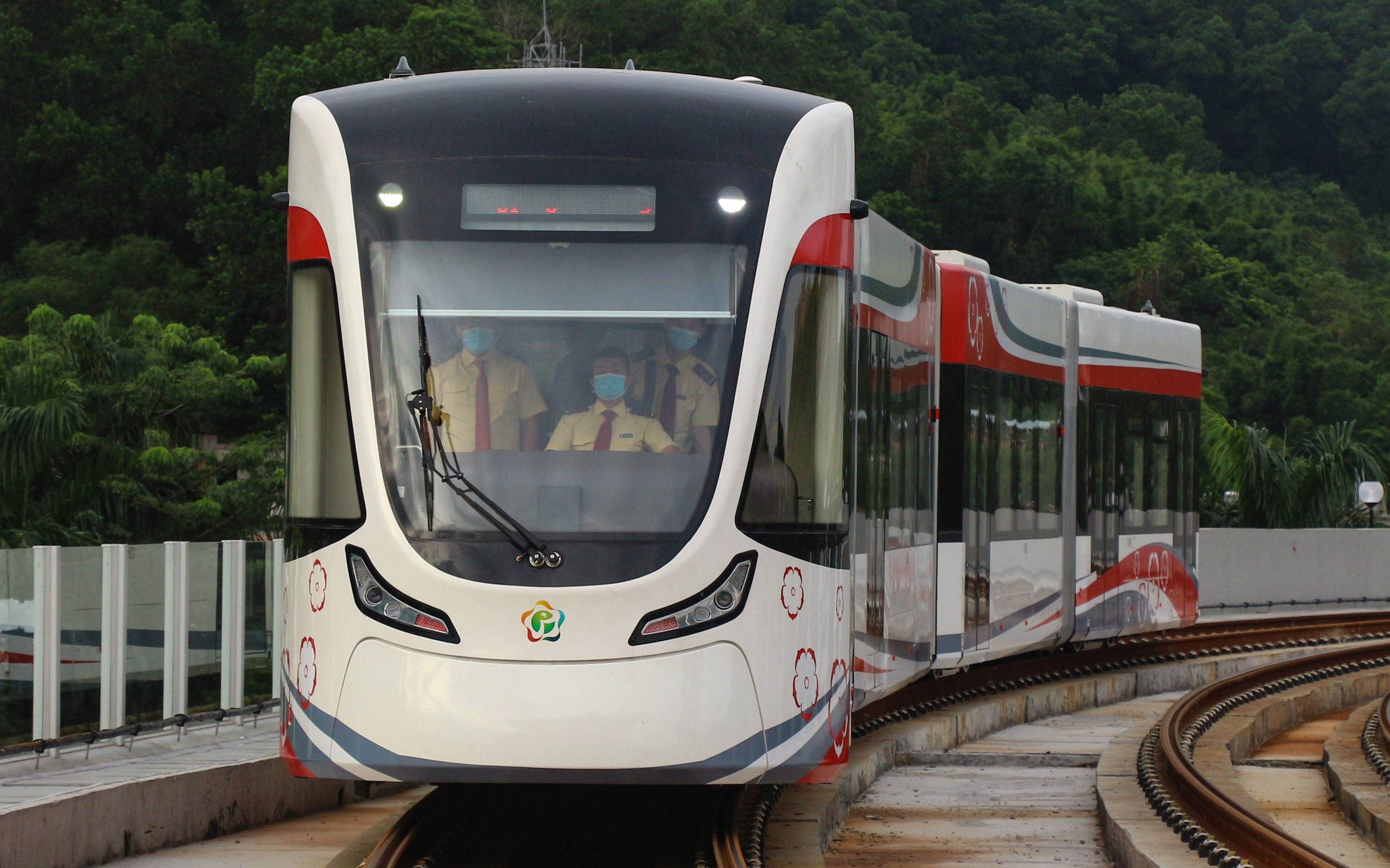 全区间前方展望黄埔区市营有轨电车1号线示范线地铁长平新丰路区间