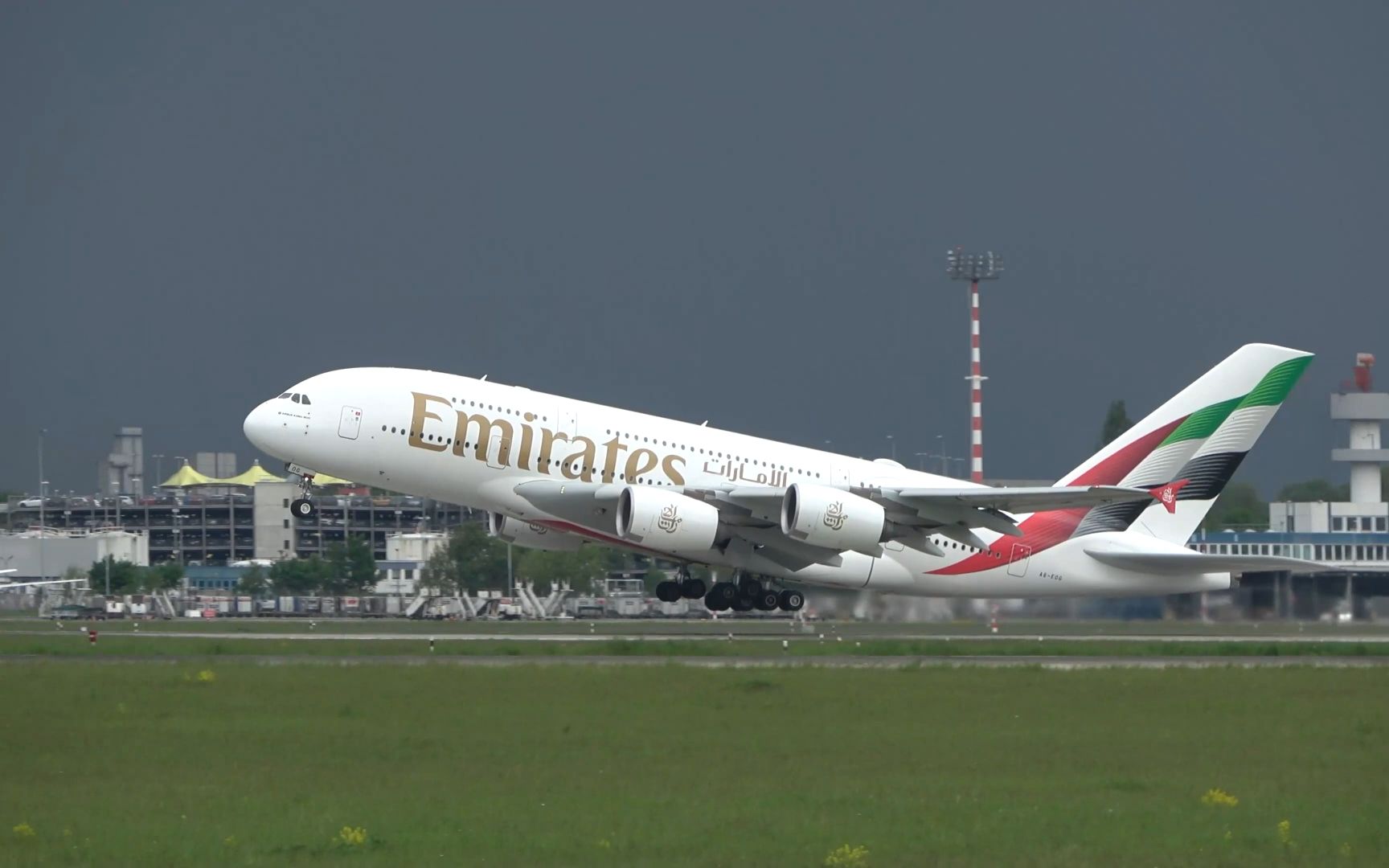 空客a380着陆 起飞