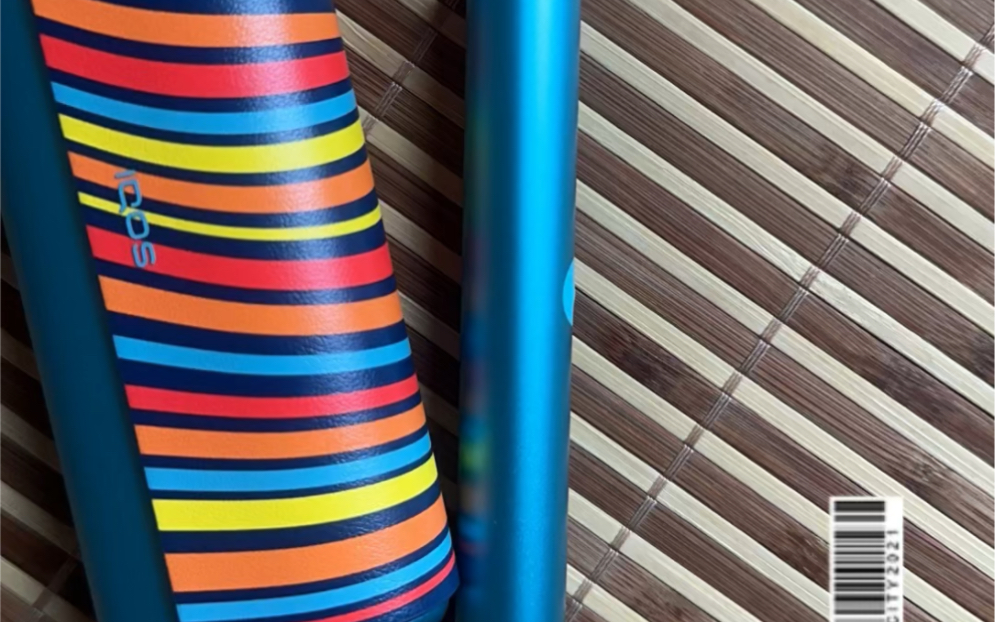 iqos限量版iluma颜色似彩虹