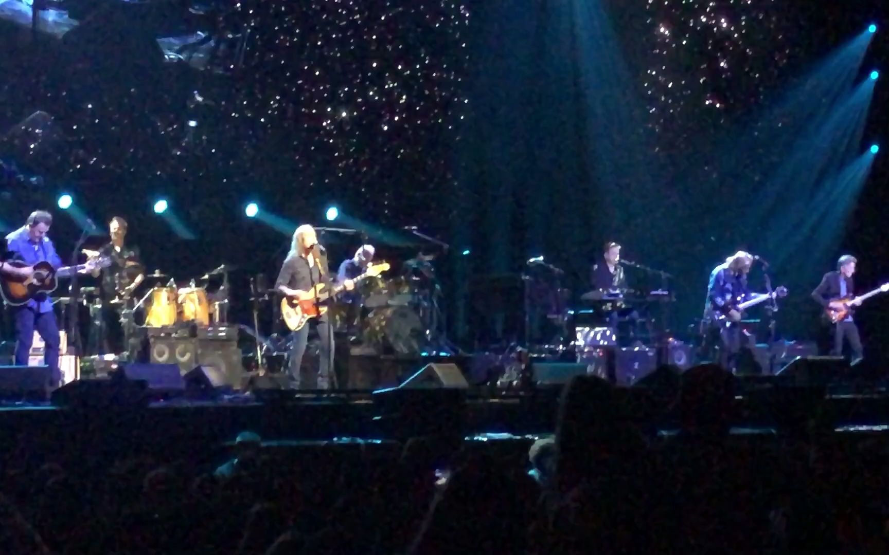 [图]"Peaceful Easy Feeling" by the Eagles, 2/21/2022, Spectrum Center Charlotte, NC