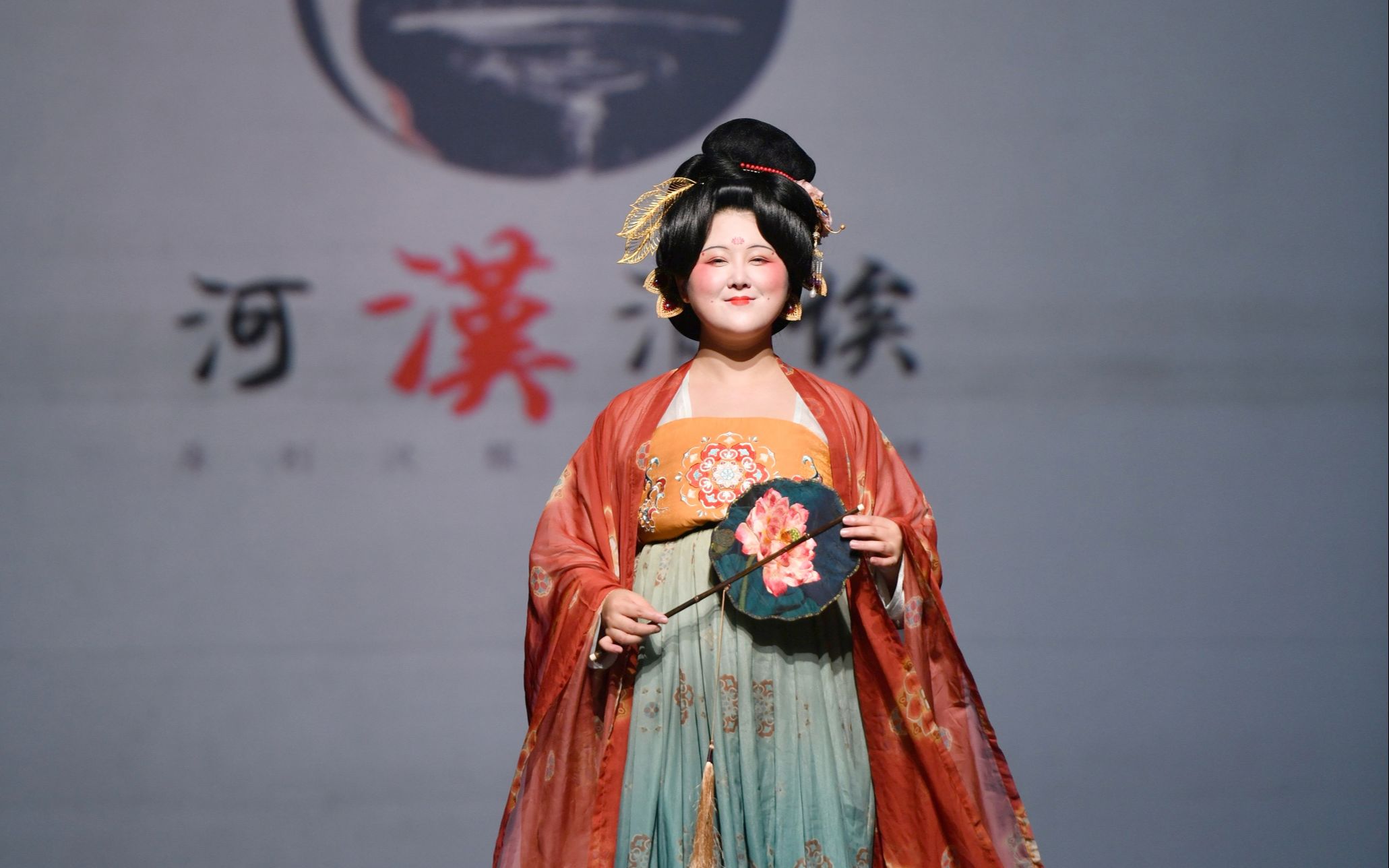 第二届南国汉服嘉年华瑟鸣司模特走秀长歌