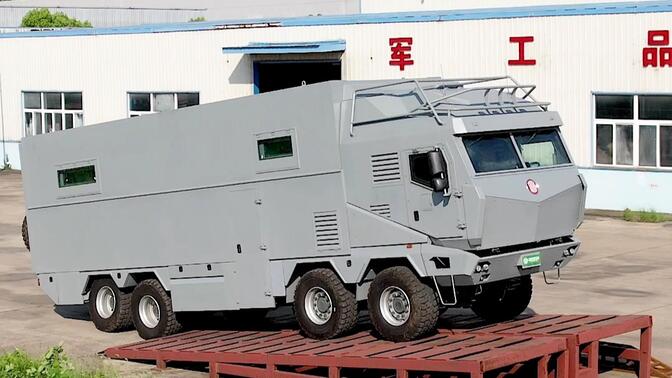 希欧德太脱拉g1300 8x8越野房车