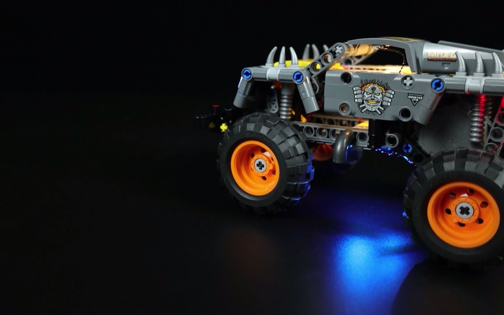 乐高机械组系列42119怪兽卡车越野车配套灯饰lego积木灯光