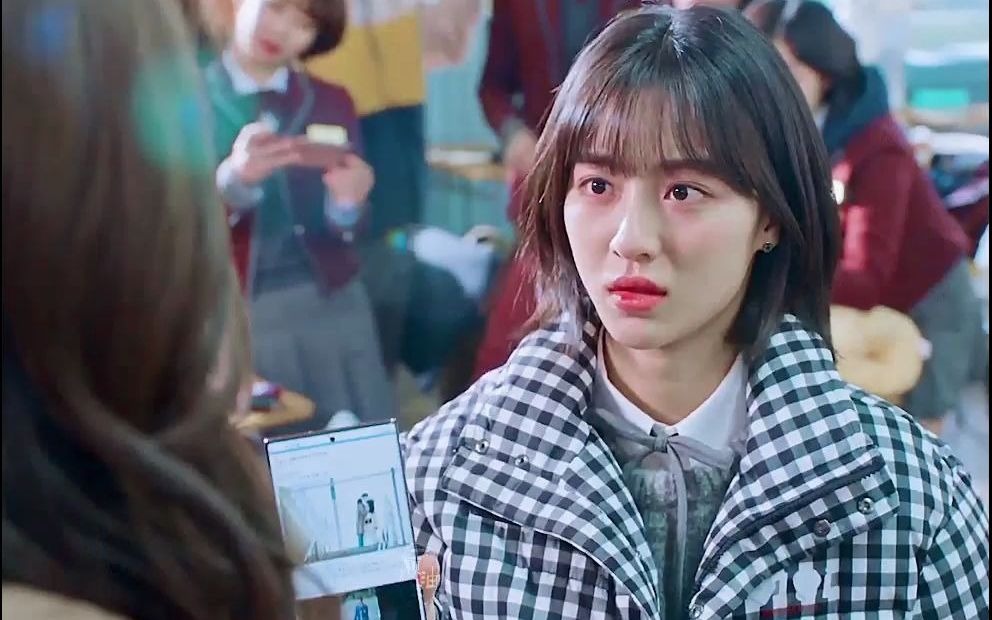 【女神降临】女二不愧是学霸,这一波操作步步紧逼,干净利落!