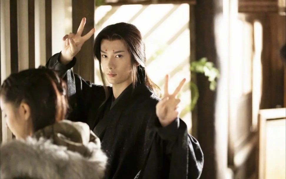 小燕壮士白凤九自己的桃花自己掐