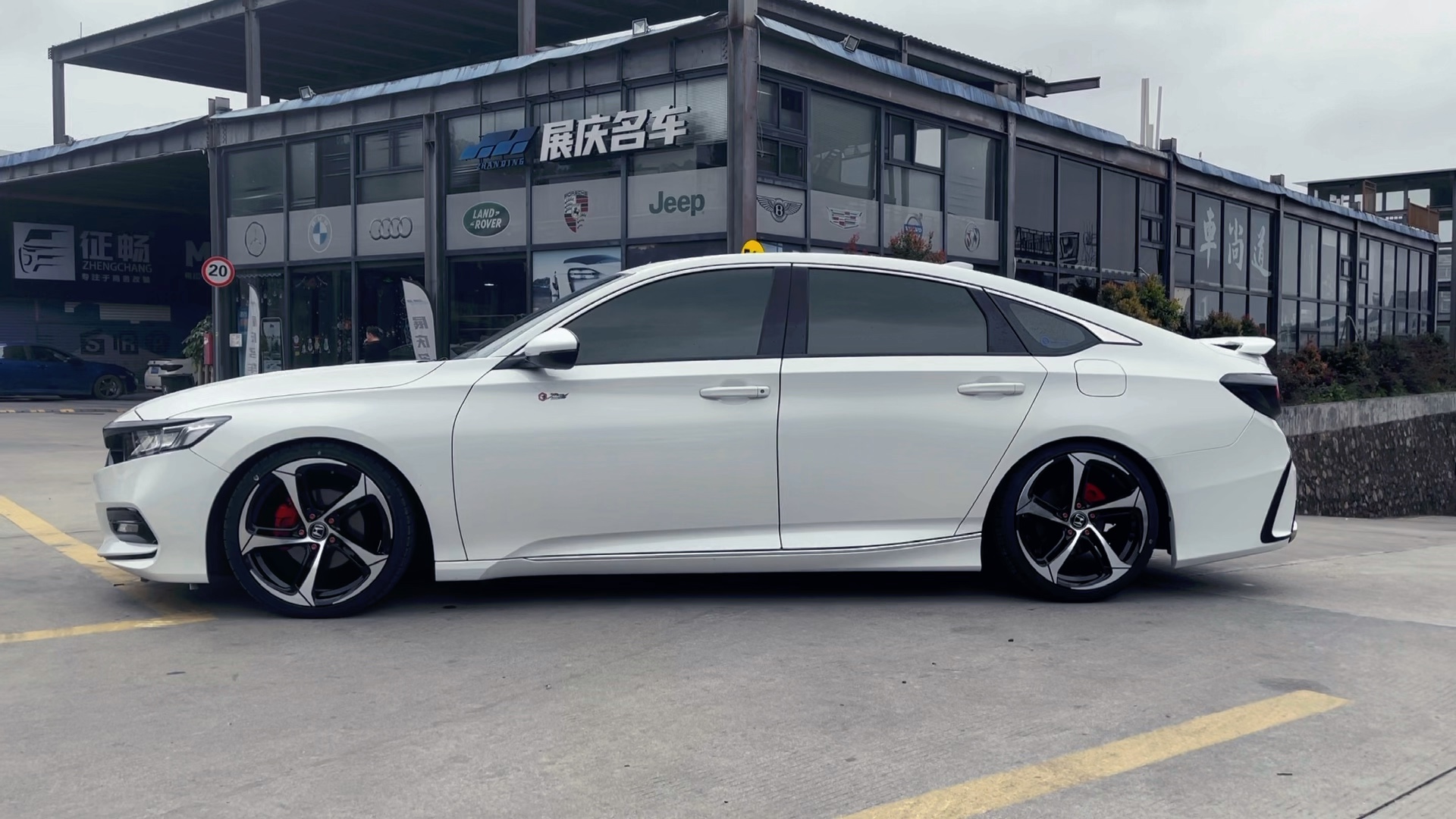 十代雅阁改装刀锋轮毂