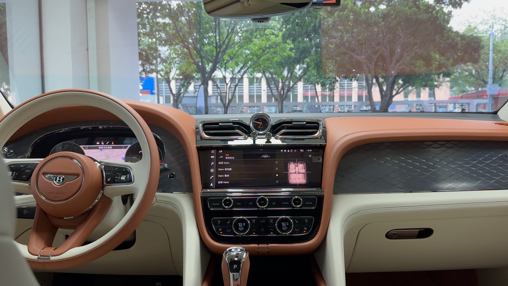 宾利添越升级naim音响这效果真的超级好听你觉得了