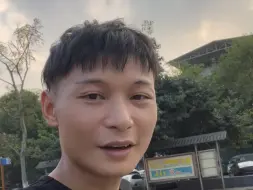 我和小兰正式同居啦，从此我们有了共同的目标，赚钱买房然后结婚，一起为美好的生活努力奋斗，加油！