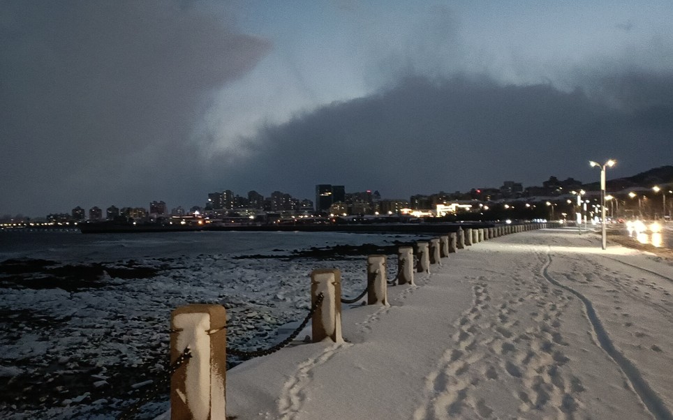 【大雪出行vlog◎12.25】烟台海边下雪_哔哩哔哩_bilibili
