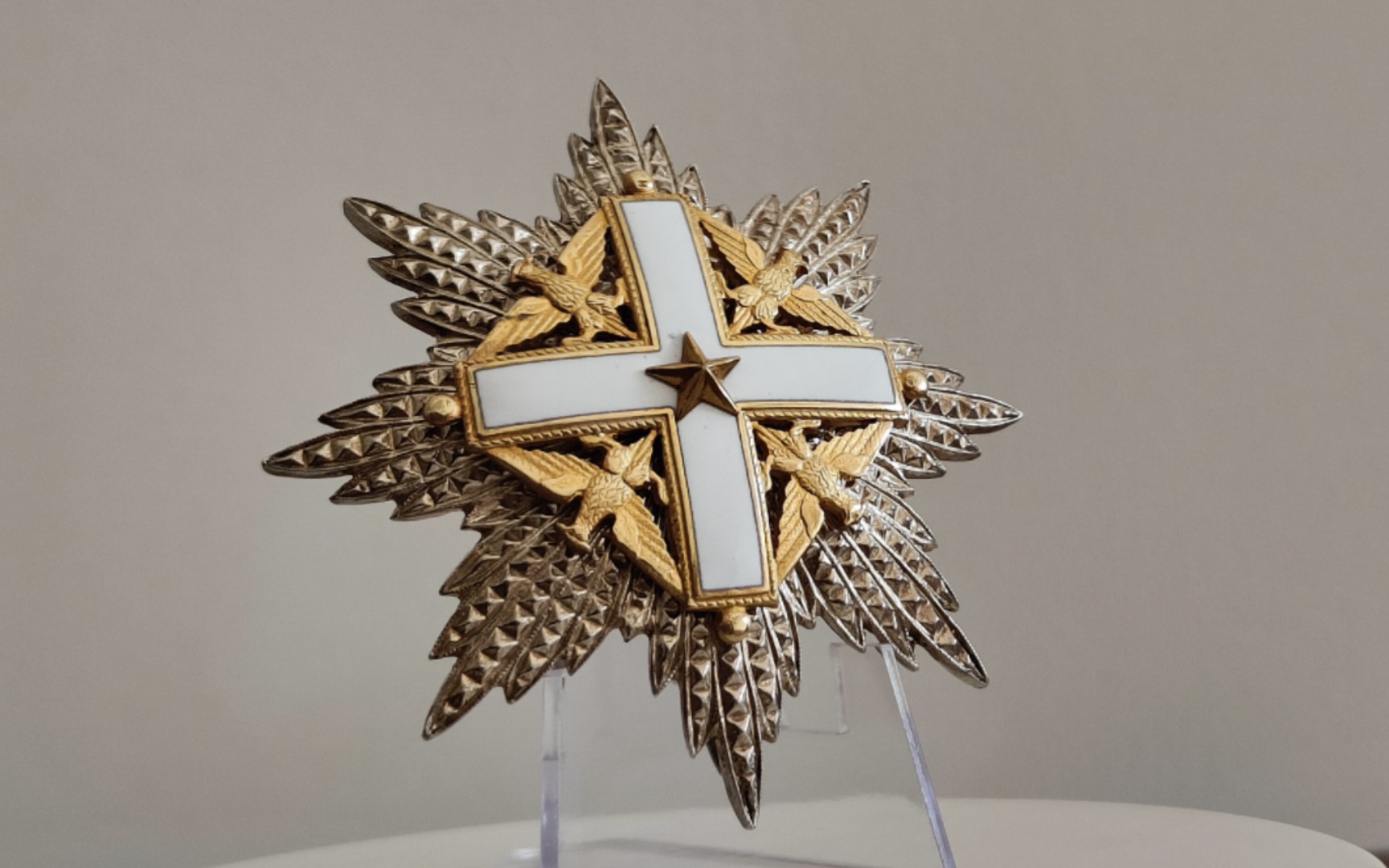 【勋赏】意大利共和国功勋勋章大军官级星芒360°欣赏