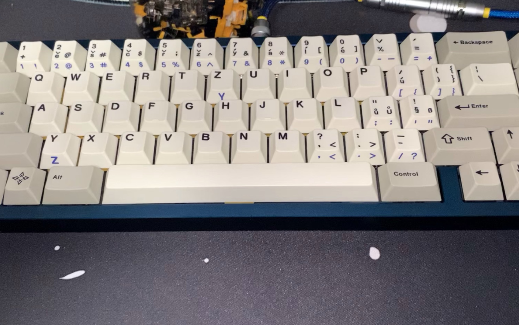 伪打字音vega换了crp的空格后空键程似乎好了很多