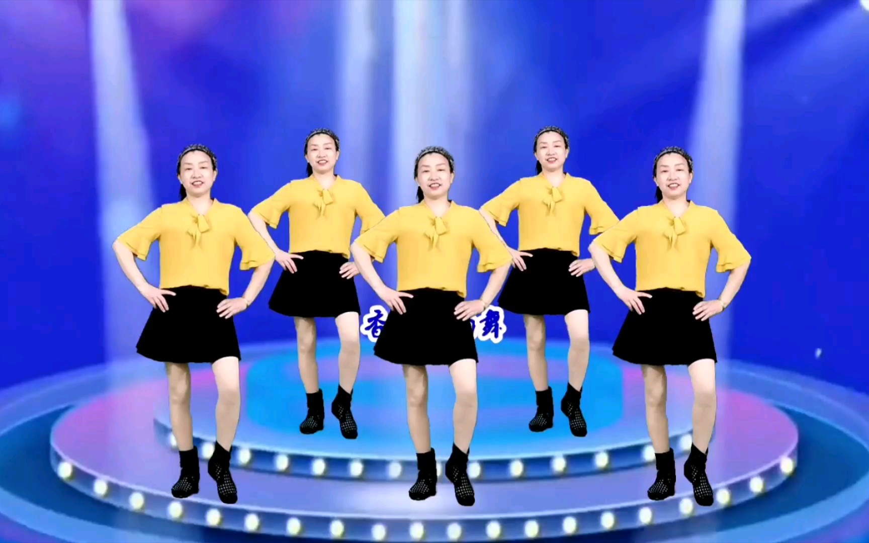 广场舞《夜夜夜漫长》欢快动听,简单好看,附教学