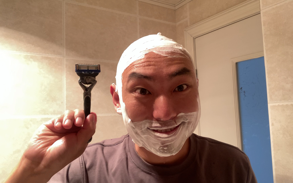 如何看待年轻人剃光头