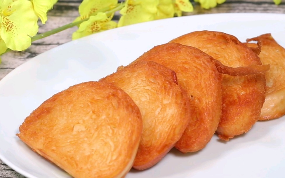 油炸馒头片,金黄酥脆好吃停不下口!