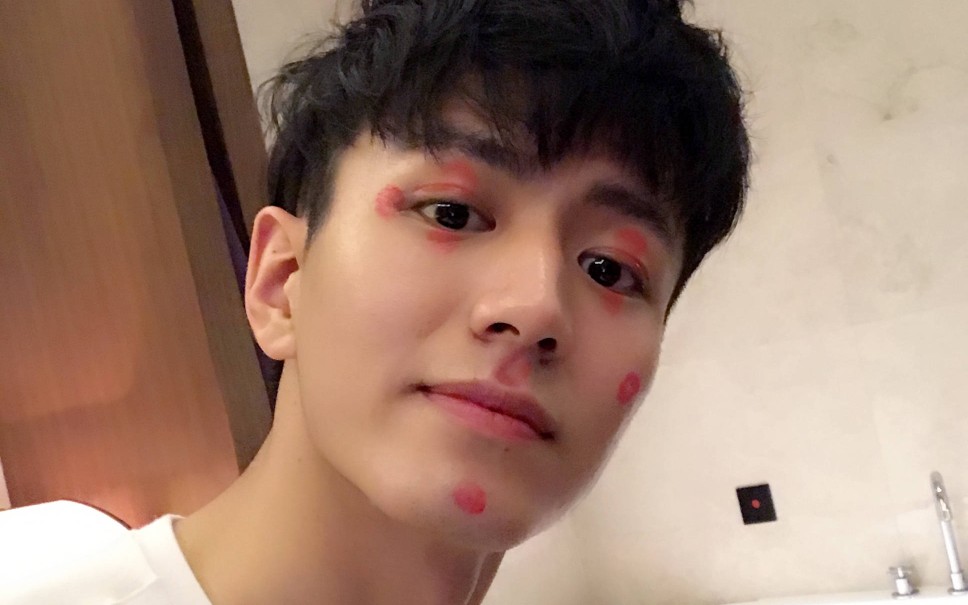 李九霖第二次直播首次玩隐形守护者上演自己玩自己无弹幕版