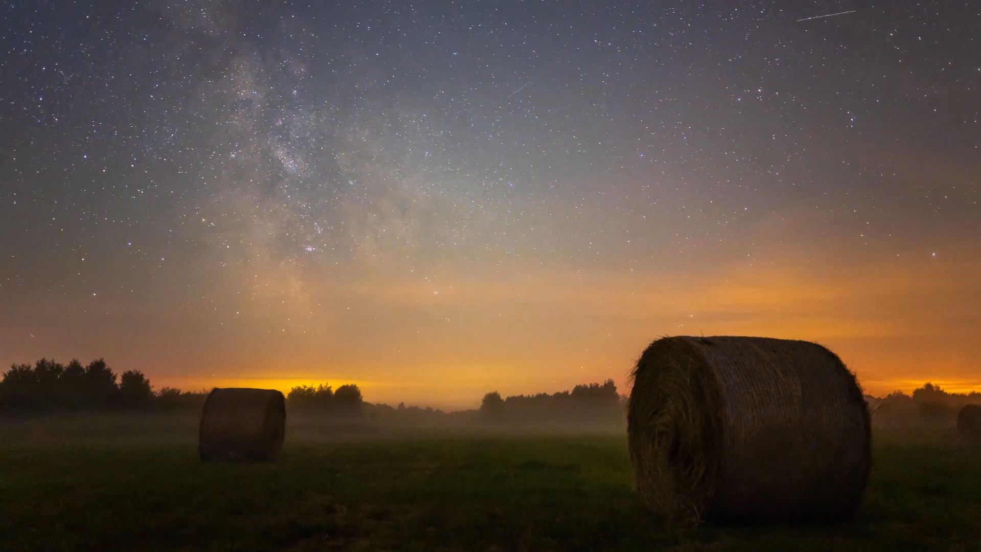 [图]纯音乐Cristian Onofreiciuc-Beyond the Stars,史诗级激情震撼平静激荡触动心灵BGM,银河星空