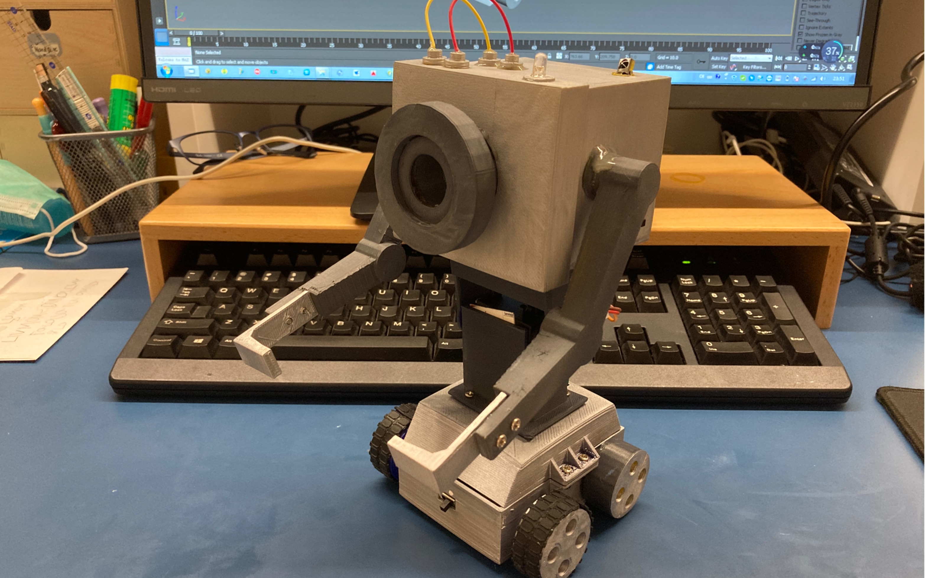 造一个瑞克与莫蒂的黄油机器人