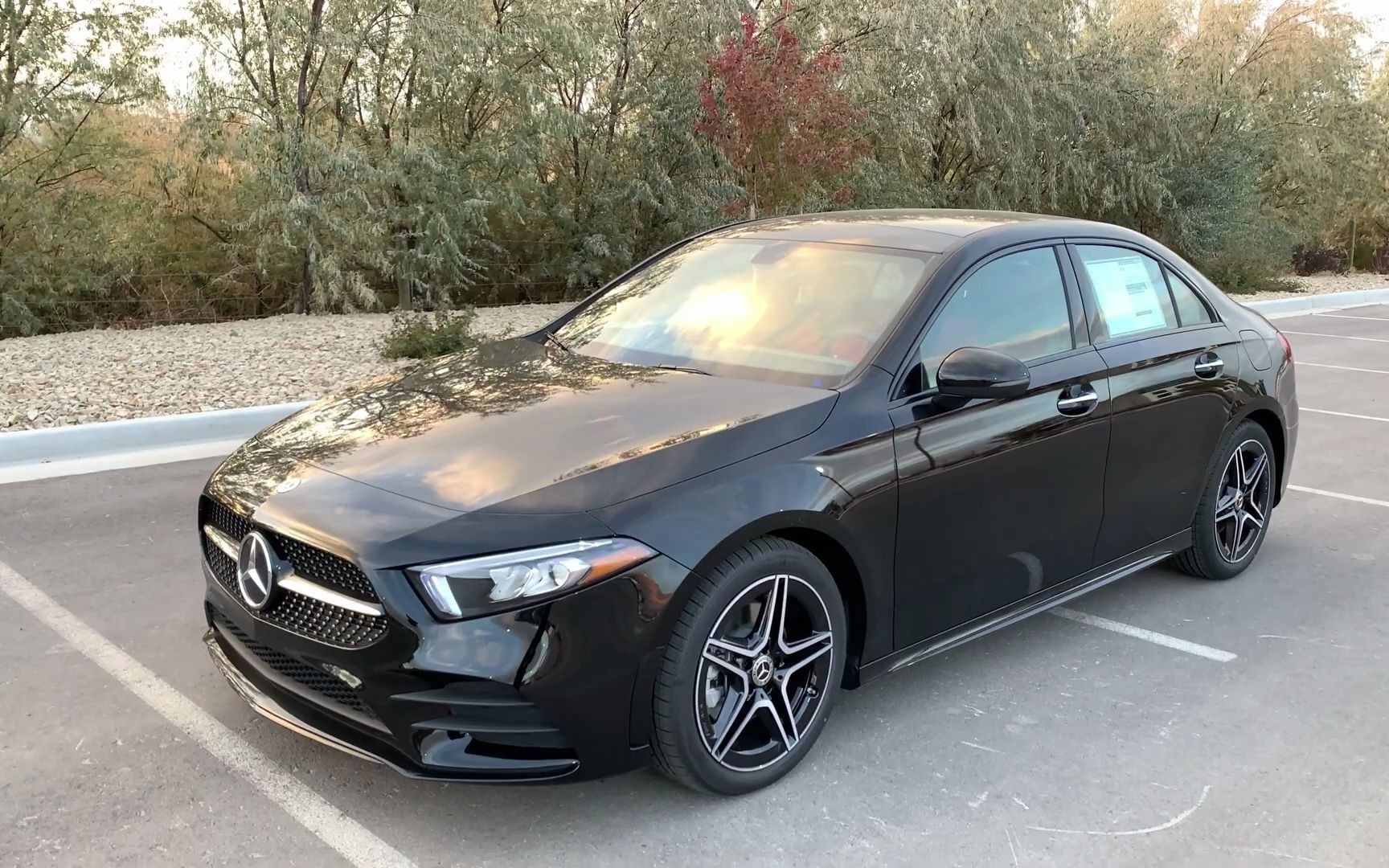 2021款奔驰a220 sedan 4matic_哔哩哔哩_bilibili