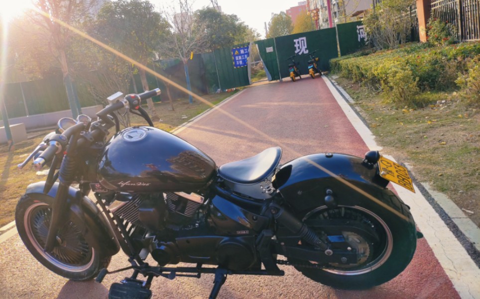 v16改装黑化bobber搞定.力帆250排量,也能超帅.