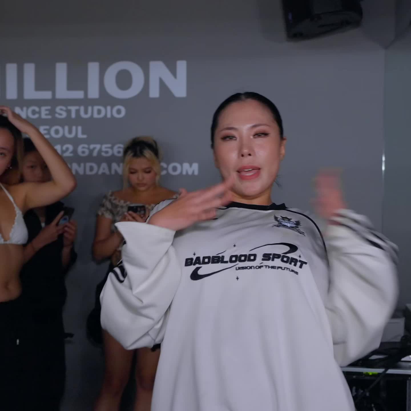 [图]Cardi B - Bongos feat. Megan Thee Stallion - GABEE编舞