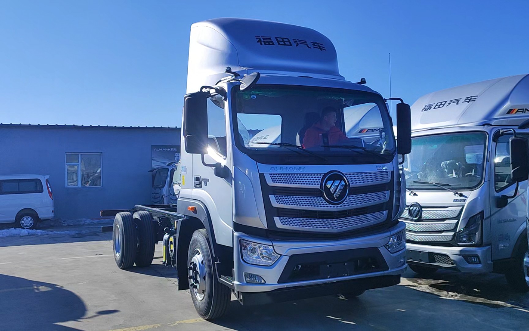 18吨的5米4福田欧航