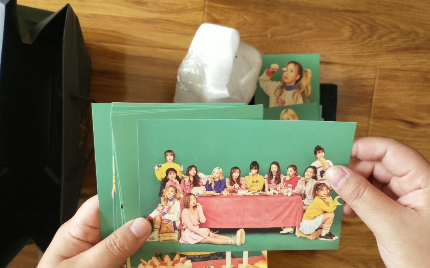 宇宙少女周边开箱‖应援棒/一期明信片