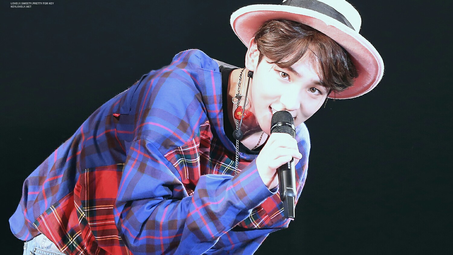 【shinee】【金起范key】our page直拍_哔哩哔哩 (゜-゜)つロ 干杯