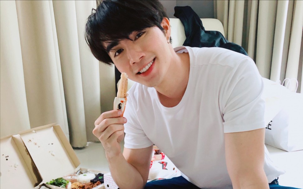 zee李海海能和你一起去海边看海吗