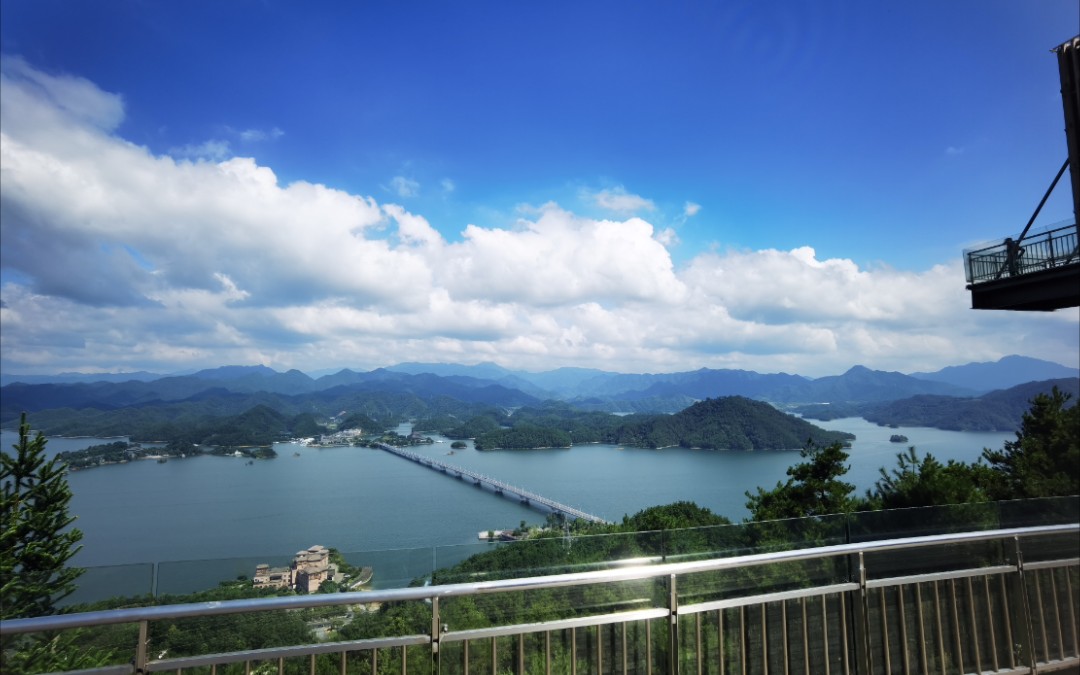 千湖山景区观景台图片