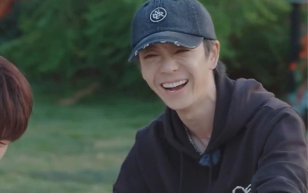 王栎鑫苏醒做鸟窝