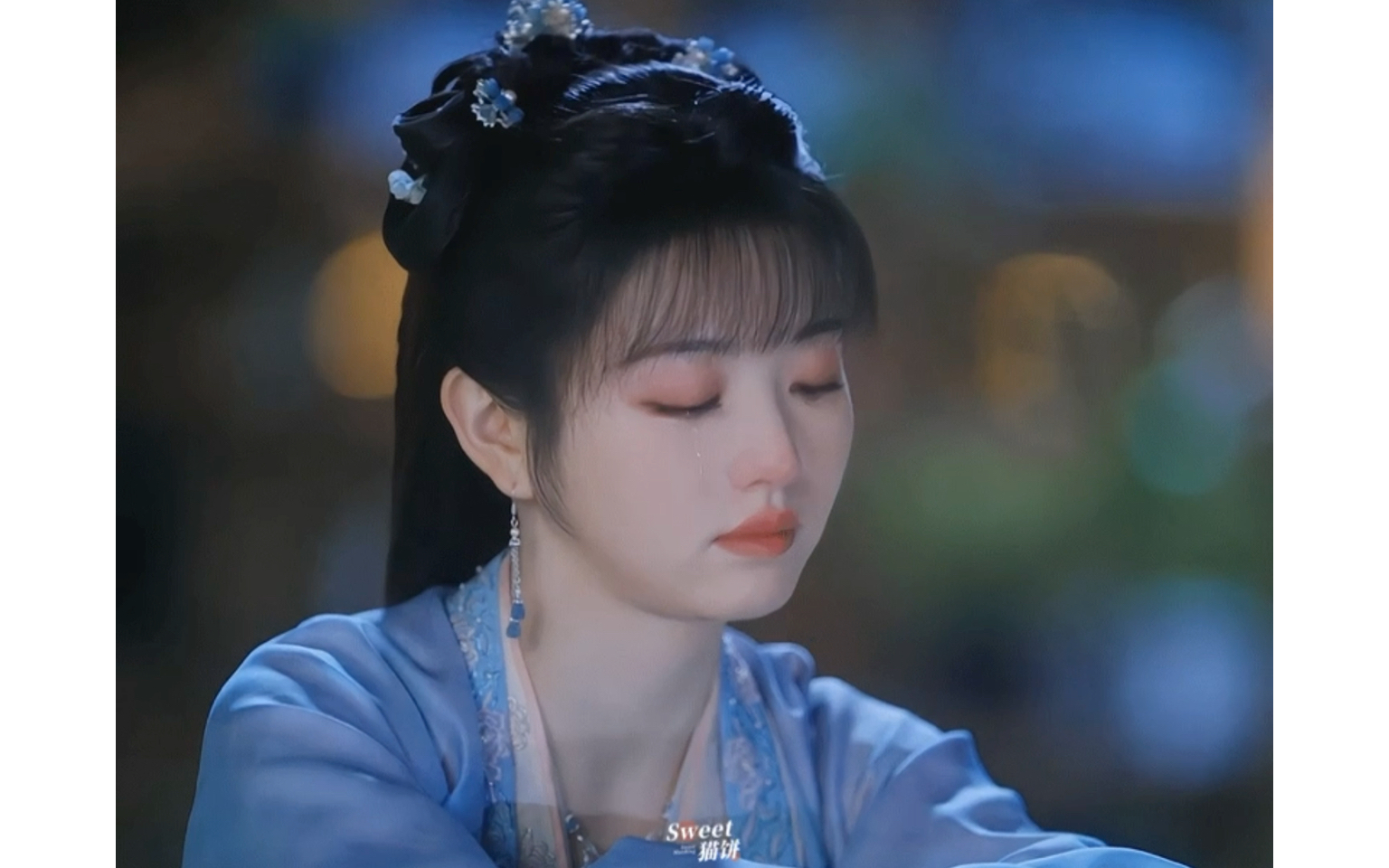 田曦薇不愧是甜美,哭起来都那么甜