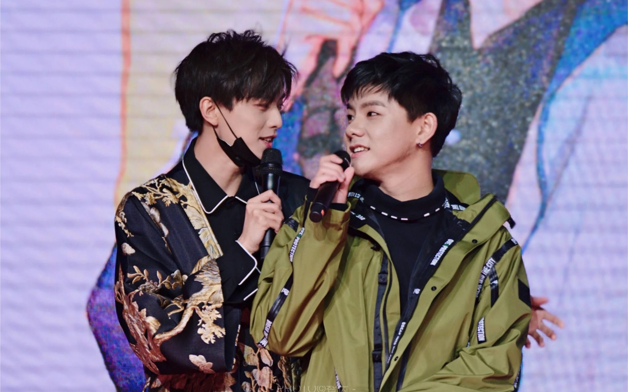 妖扬x羊仔双口相声羊仔听妖扬唱歌姐妹情感天动地