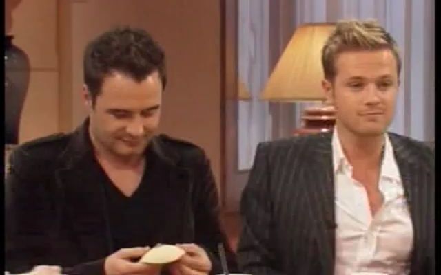 [图][西城男孩] 好奇宝宝Shnicky完胸垫？！被老婆查手机怎么办？！Loose Women ITV cut；Westlife