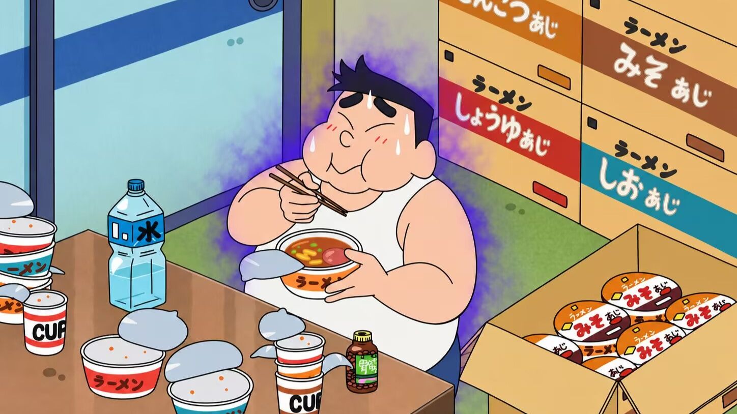 【蜡笔小新】深夜肚子饿吃夜宵，连泡味噌、酱油和盐味杯面吃到饱哦