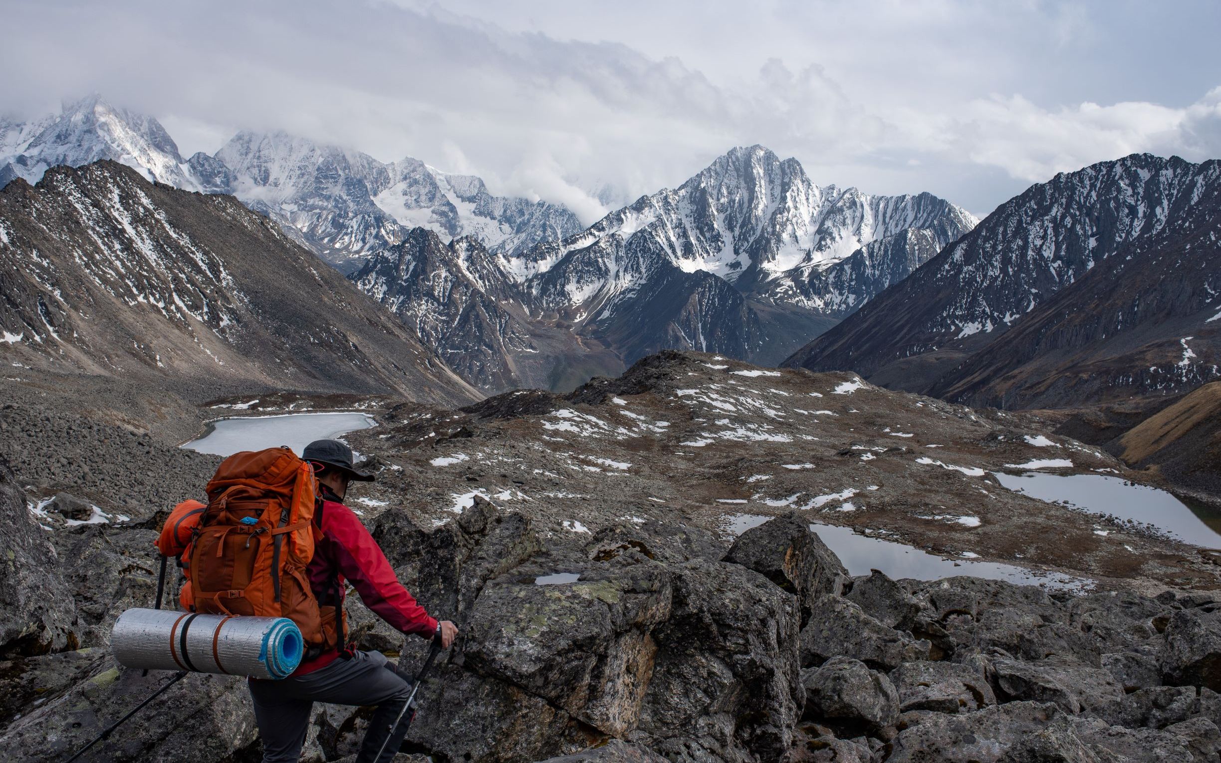 五一假期贡嘎山区九海子山徒步穿越