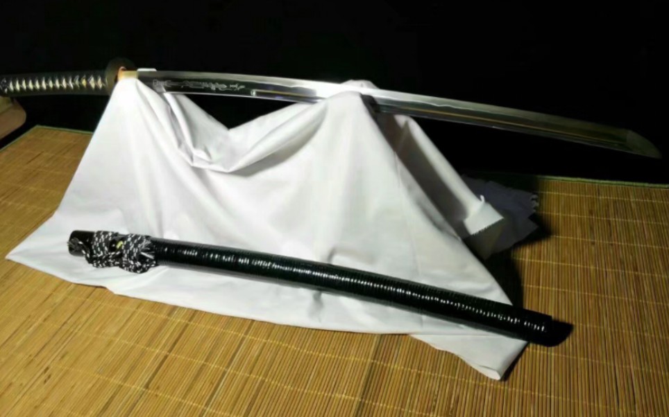 妖刀 雕物 伊势牛皮柄卷 藤卷鞘 烧刃 和风堂美术刀剑龙泉宝剑日本刀