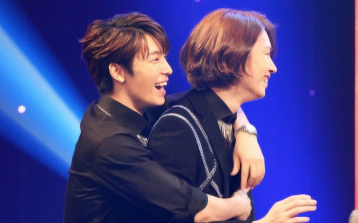 【super junior】 世界上唯一的花 希澈东海(饭拍)_哔哩哔哩_bilibili