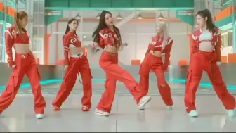 Descargar video: 【ITZY 申有娜】外网很火的兔兔跳绳 JYP懂不懂营销！