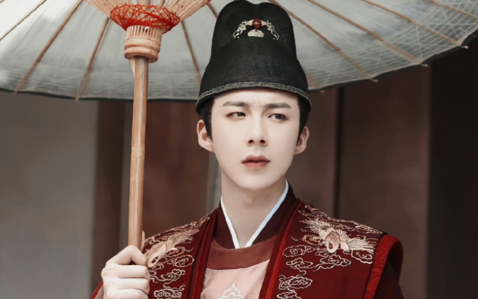 《.刘宇宁·洛铭西》好一个红衣玉面俏郎君