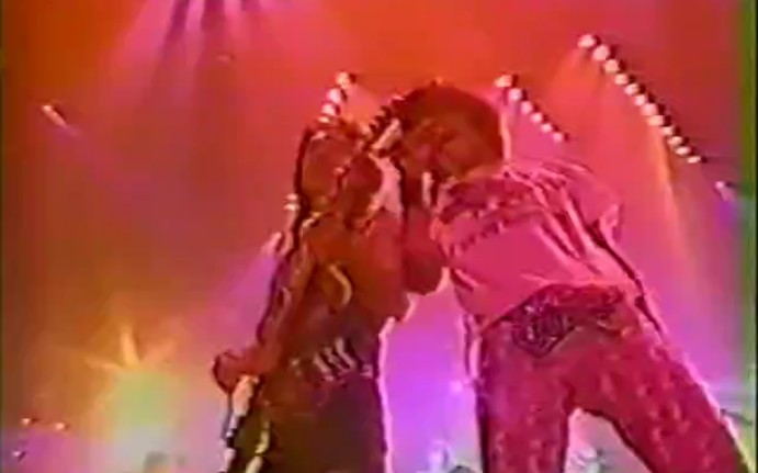 [图]B'z - LIVE-GYM Pleasure'92 TIME